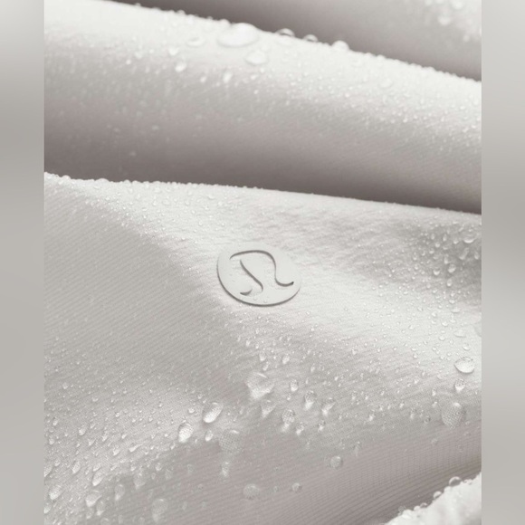 Lululemon Go Cozy Jacket - Picture 6 of 6